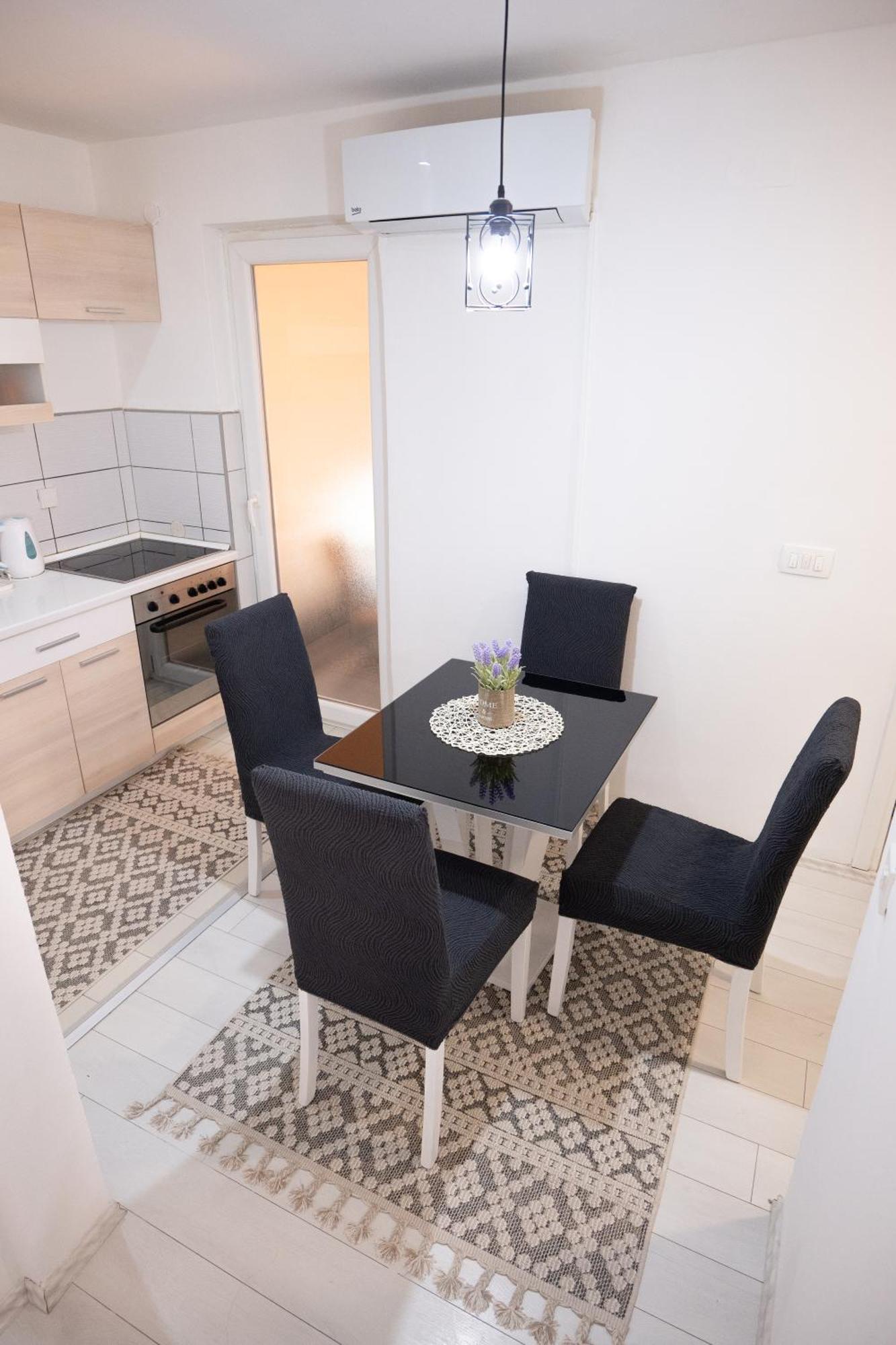 Grandeur Home Apartment Mostar - Free Parking Экстерьер фото
